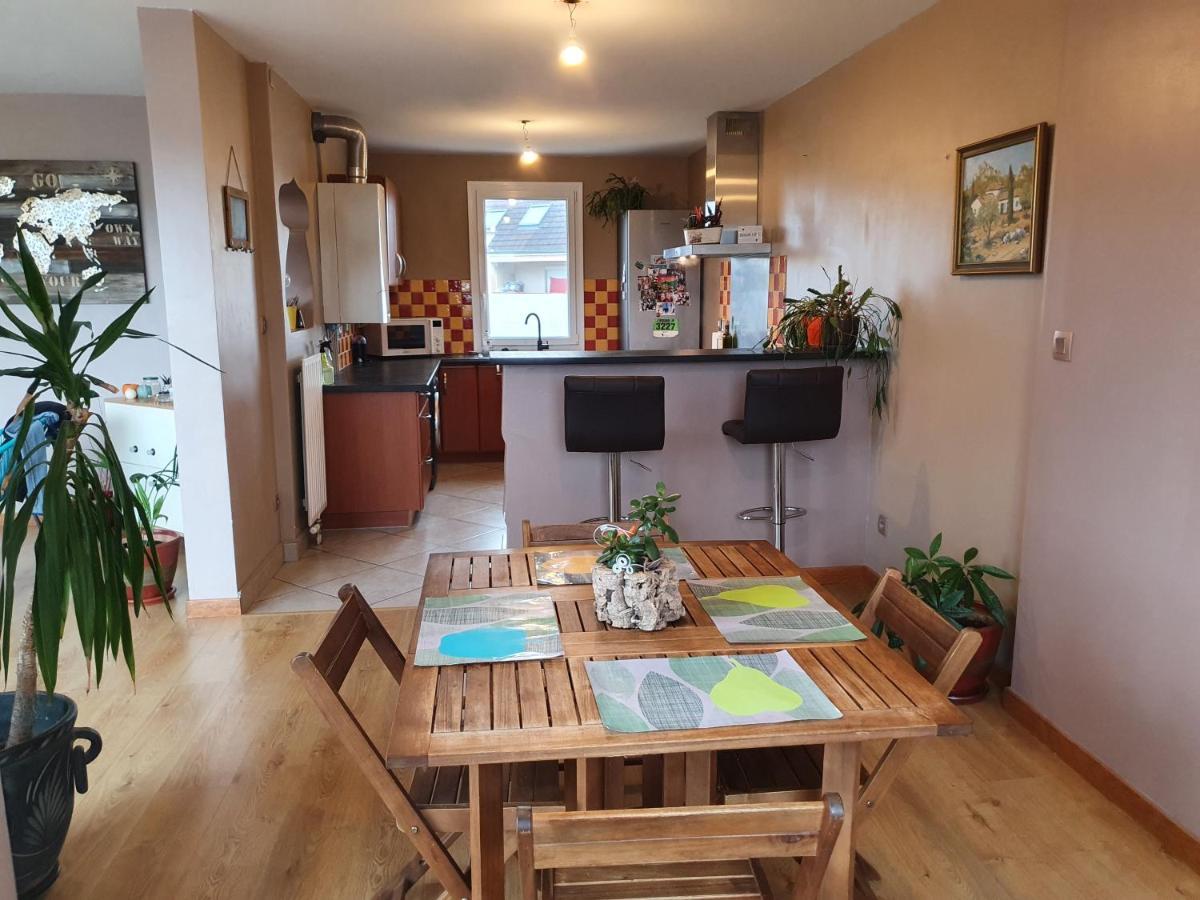 Ferienwohnung Loft Tres Calme Parking Et Balcon Dijon Exterior foto